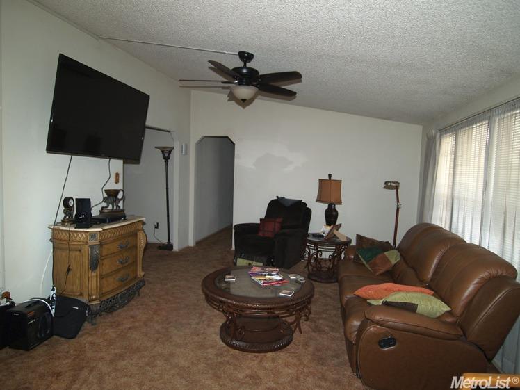3936 Moana Way, Modesto, CA 95355 photo 9