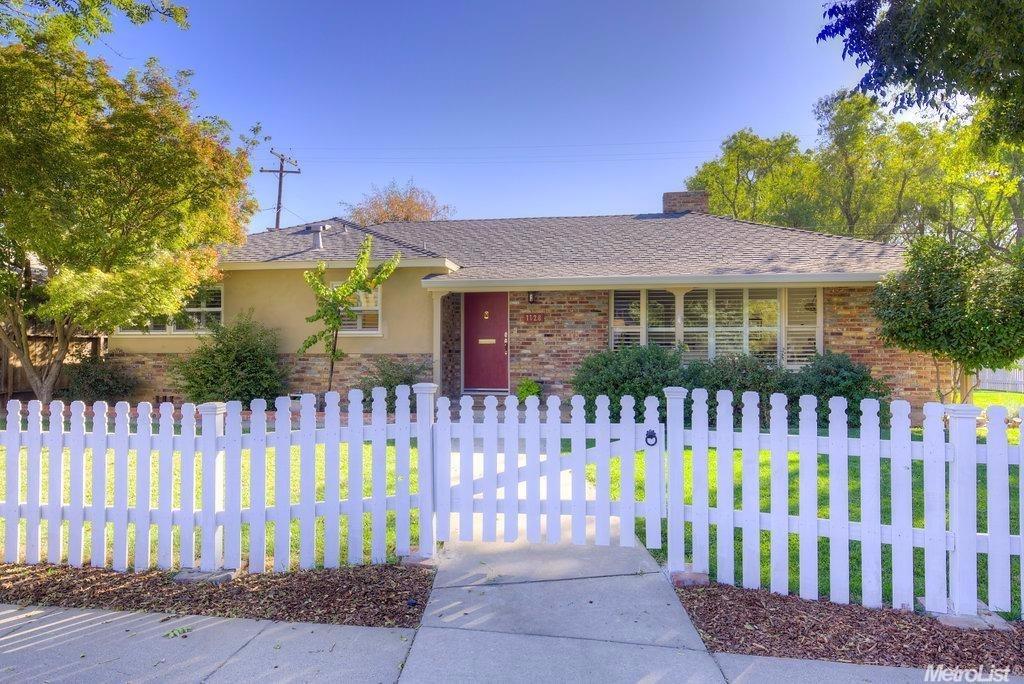 1128 Mills Ave, Modesto, CA 95350 photo 1
