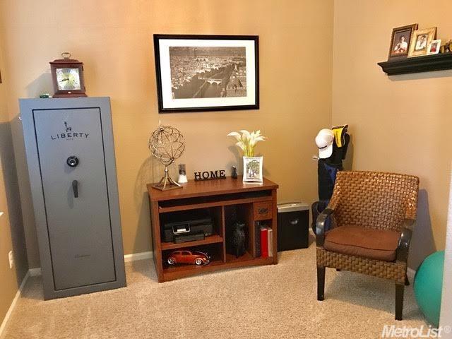 546 Wendy Way, Turlock, CA 95382 photo 12