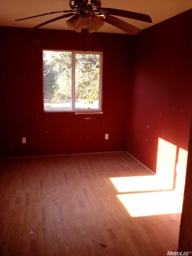 437 Eden St, Lodi, CA 95240 photo 9