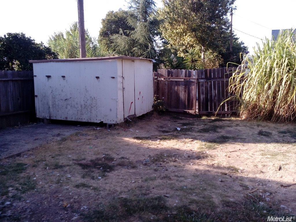 437 Eden St, Lodi, CA 95240 photo 14