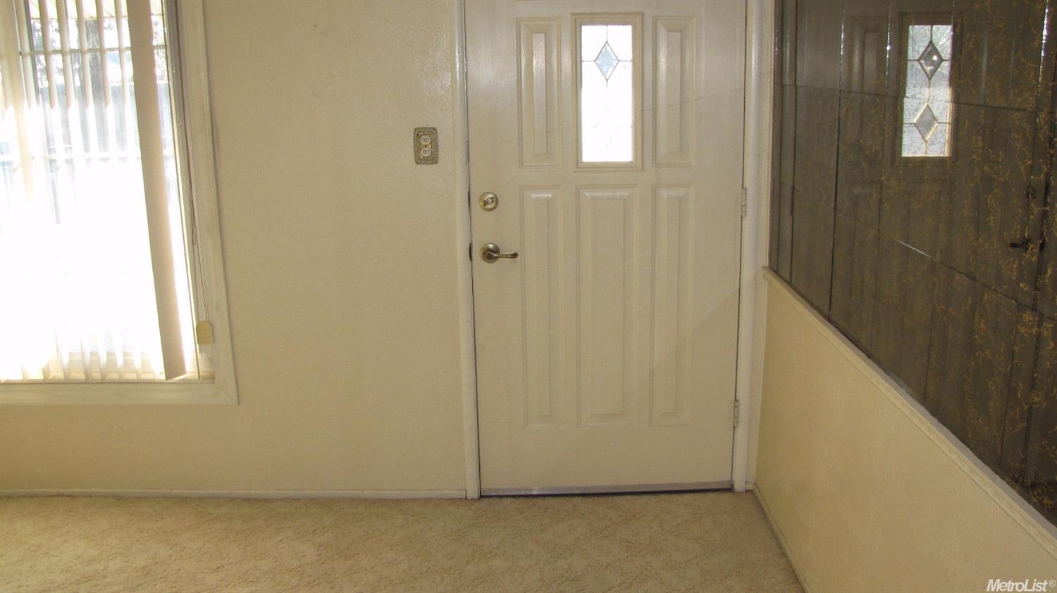 305 Raylow Ave, Manteca, CA 95337 photo 3