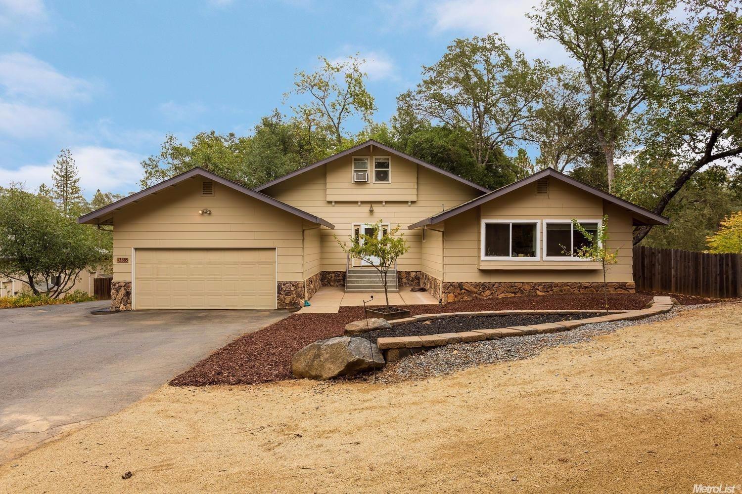 3885 Yellow Pine Dr, Rescue, CA 95672 photo 2