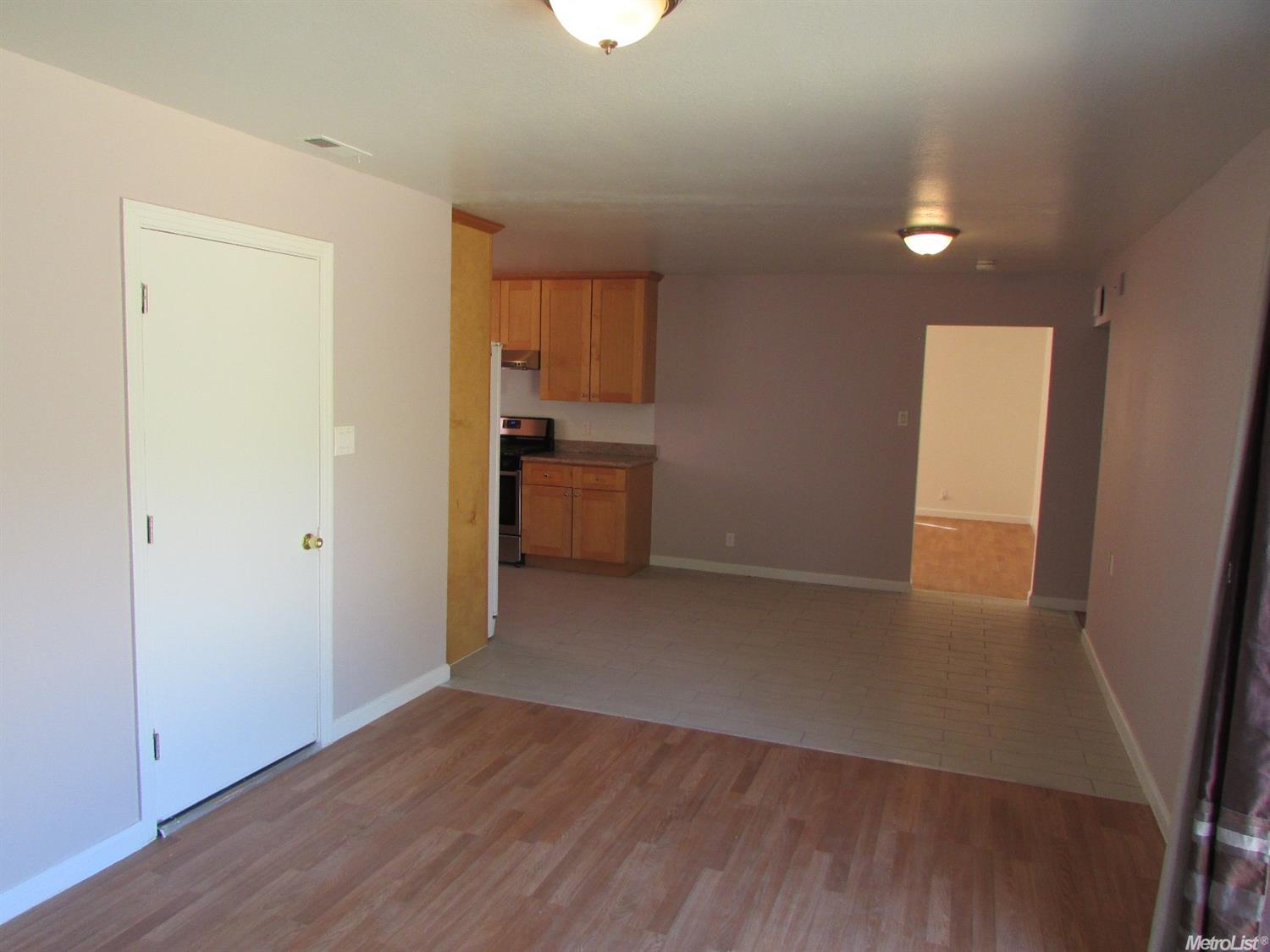 2077 Mount Vernon Dr, Modesto, CA 95350 photo 6