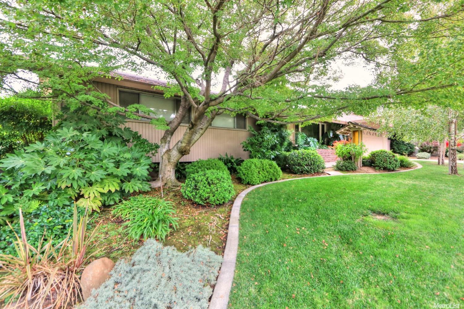 4346 College View Way, Carmichael, CA 95608 photo 1