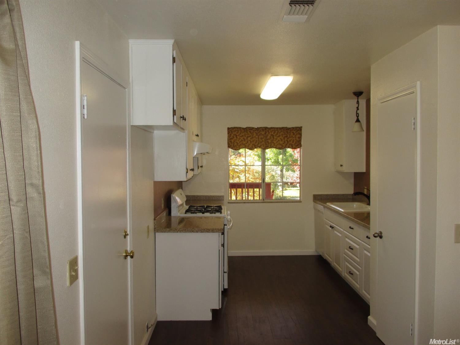 2306 Davis Ct, Placerville, CA 95667 photo 5