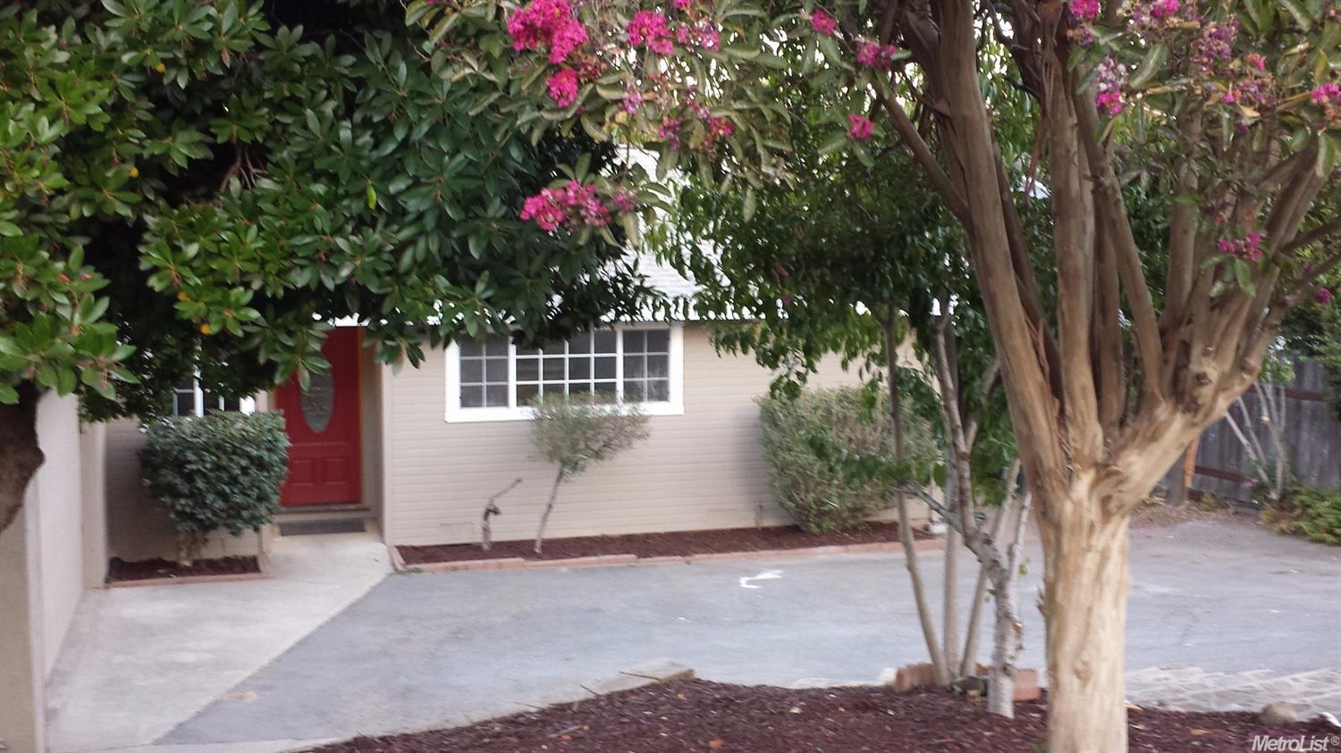 154 Ginger Dr, Auburn, CA 95603 photo 2