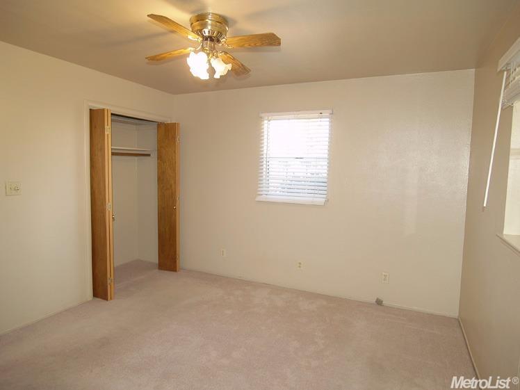 417 Bruce Ave, Modesto, CA 95350 photo 17