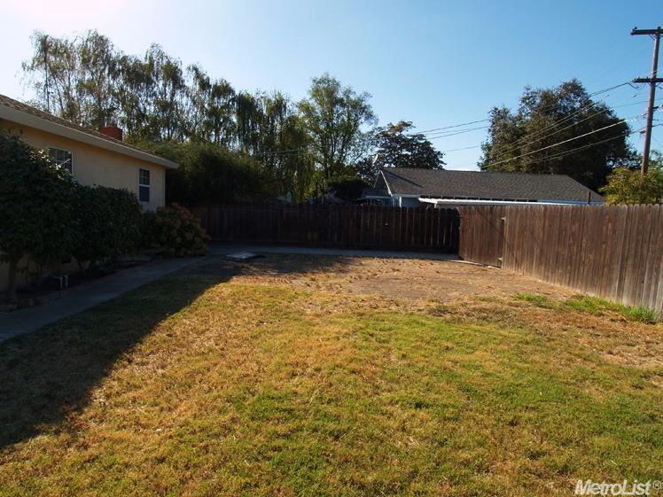 417 Bruce Ave, Modesto, CA 95350 photo 23