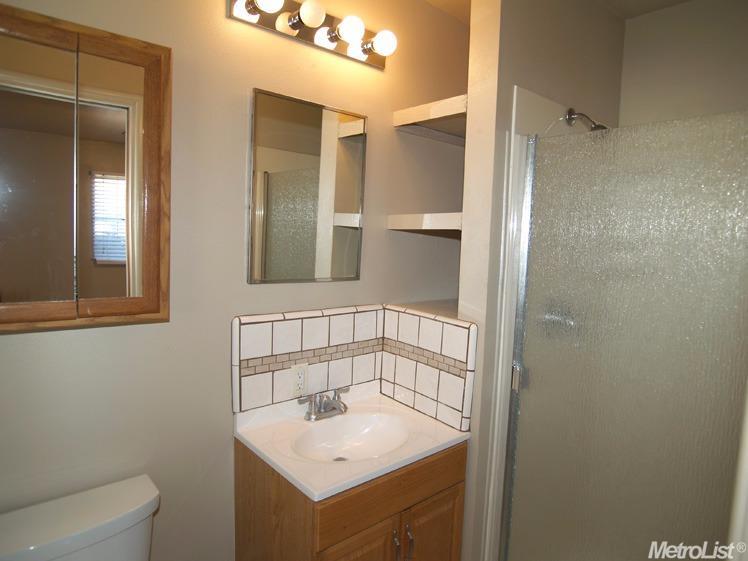 417 Bruce Ave, Modesto, CA 95350 photo 18