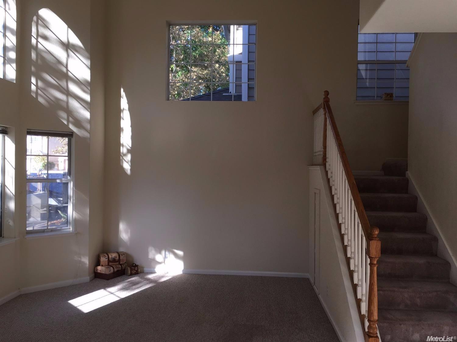 1417 Farragut Cir, Davis, CA 95618 photo 2