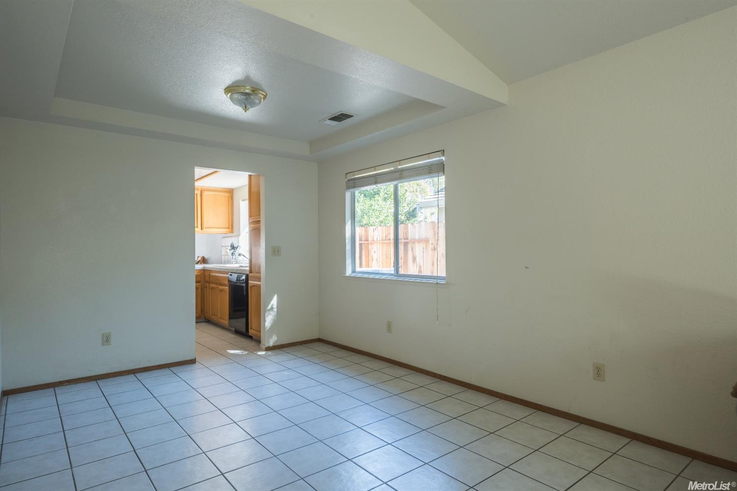3625 Dry Creek Dr, Modesto, CA 95357 photo 7