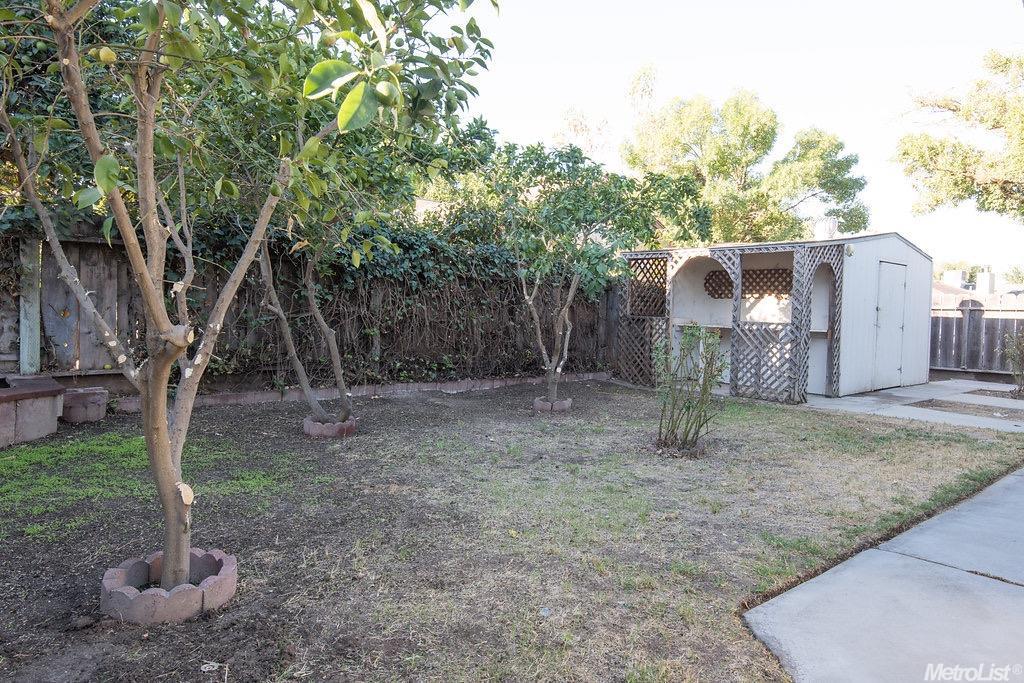 74 Mariposa Rd, Modesto, CA 95354 photo 23
