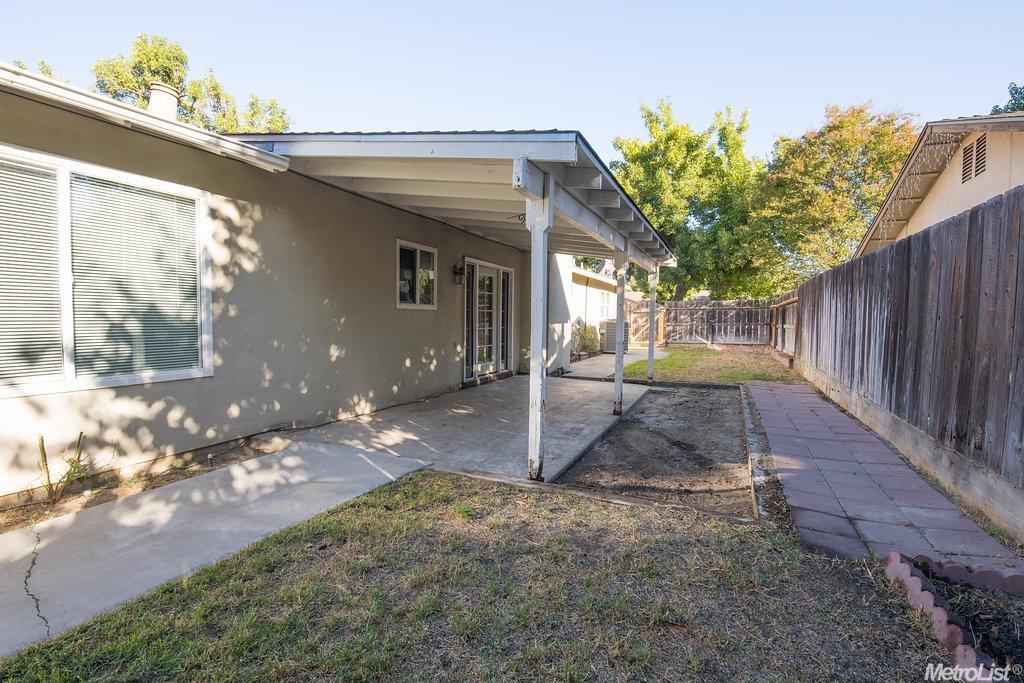 74 Mariposa Rd, Modesto, CA 95354 photo 20