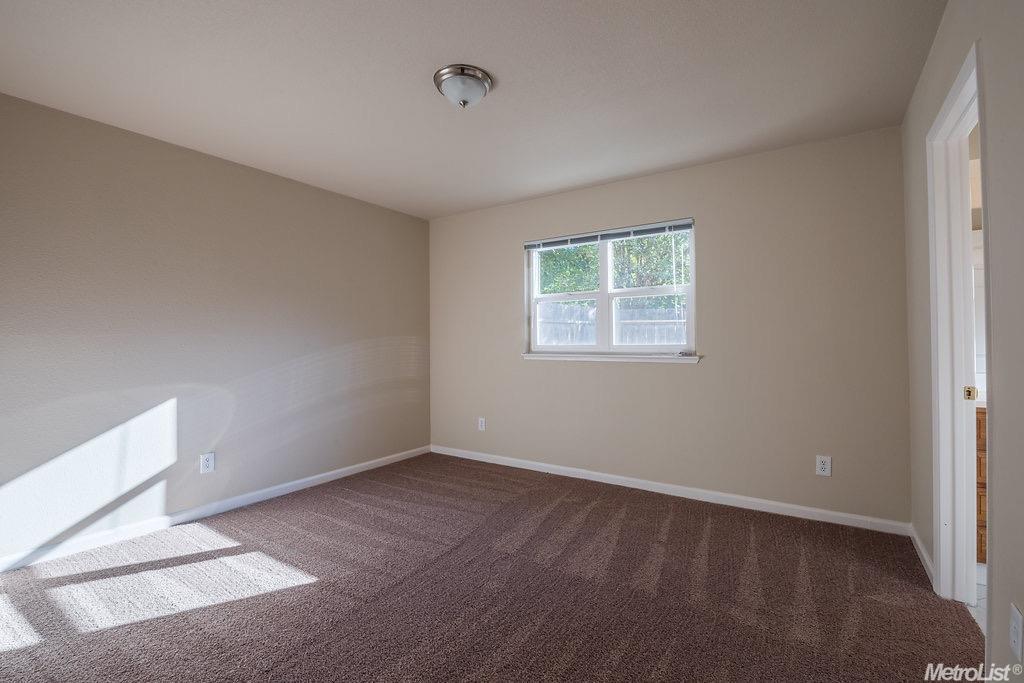 74 Mariposa Rd, Modesto, CA 95354 photo 13