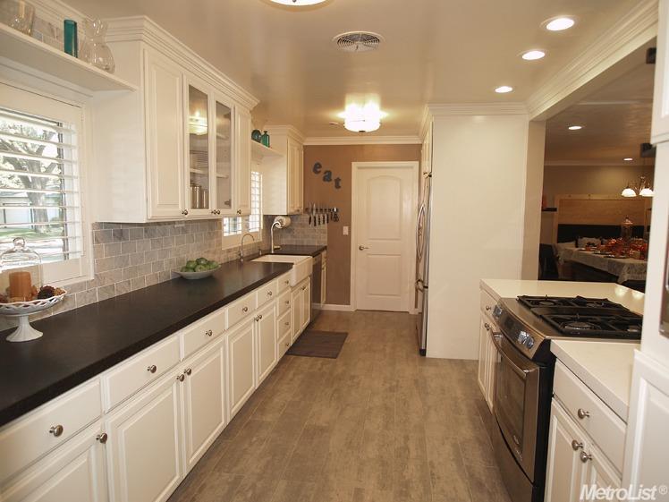 1230 Fordham Ave, Modesto, CA 95350 photo 10