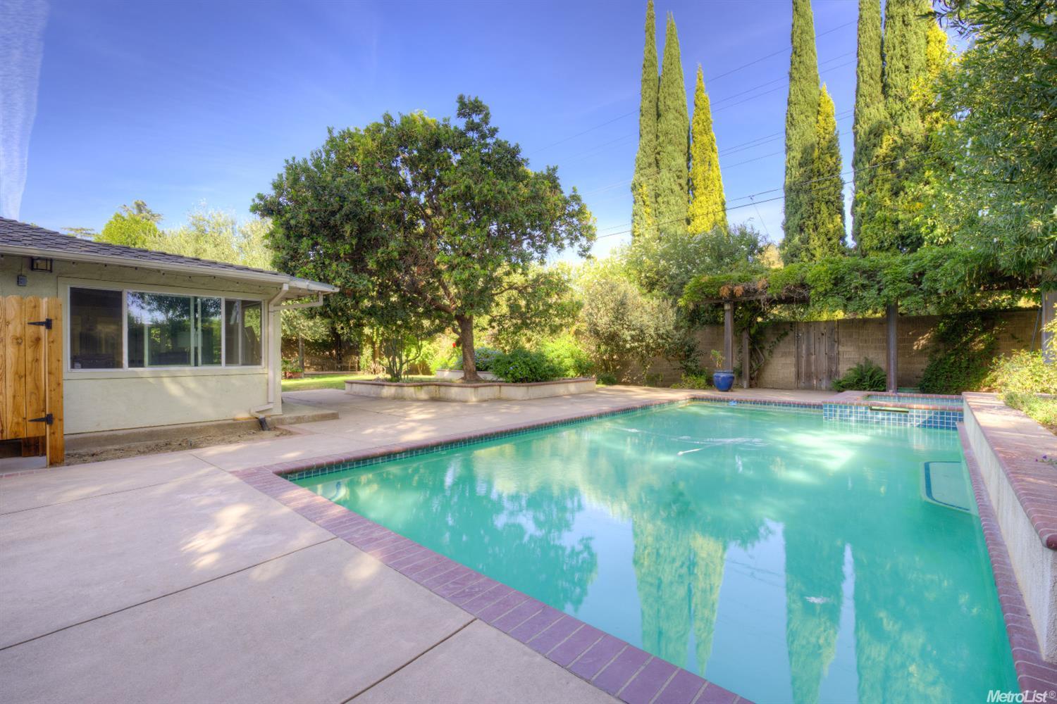 2913 Parkview Dr, Modesto, CA 95355 photo 22