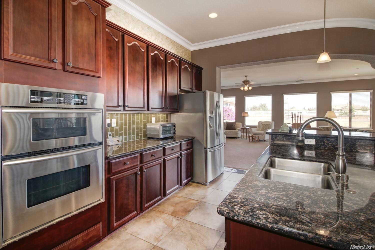 9421 Stablegate Rd, Wilton, CA 95693 photo 5