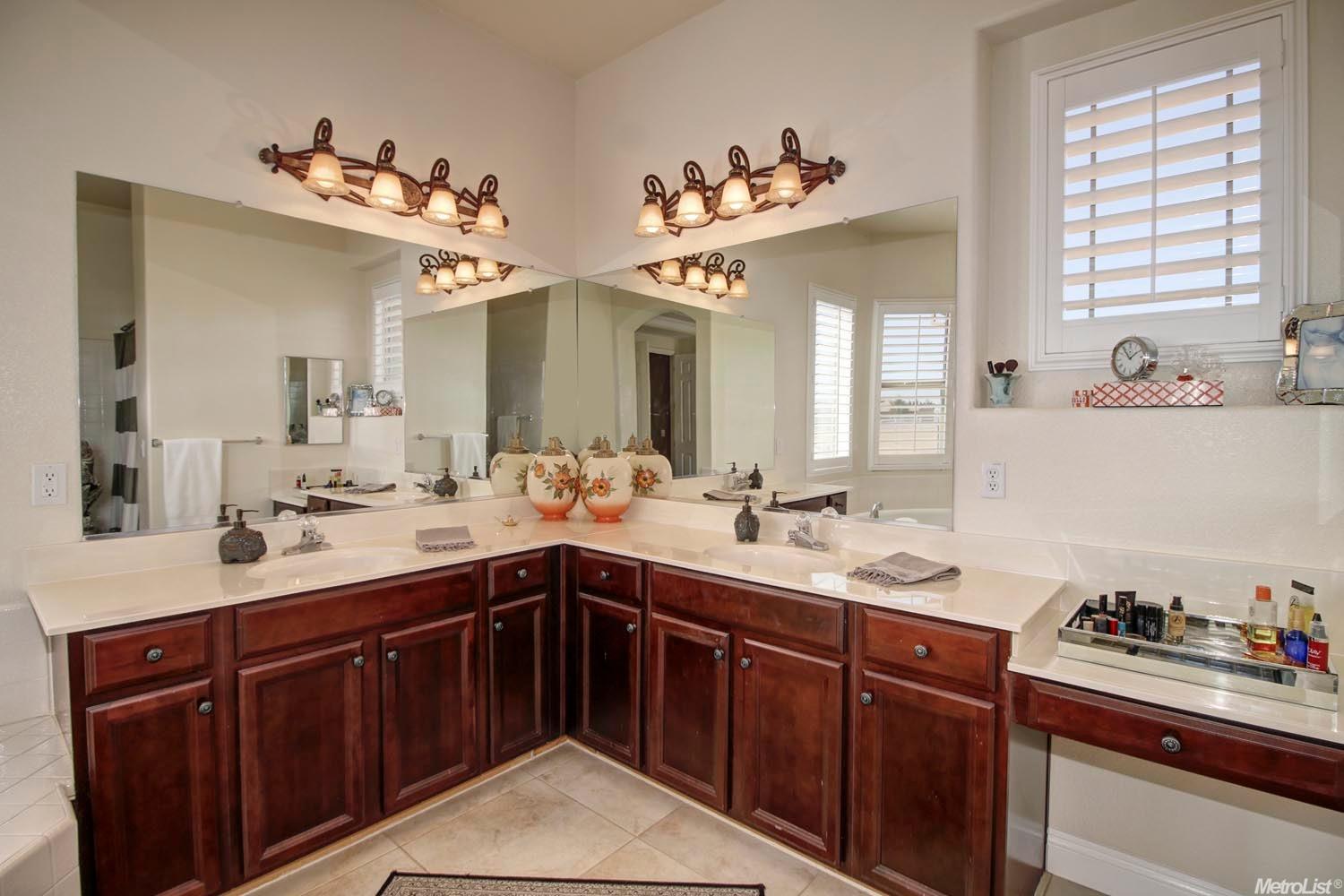 9421 Stablegate Rd, Wilton, CA 95693 photo 24