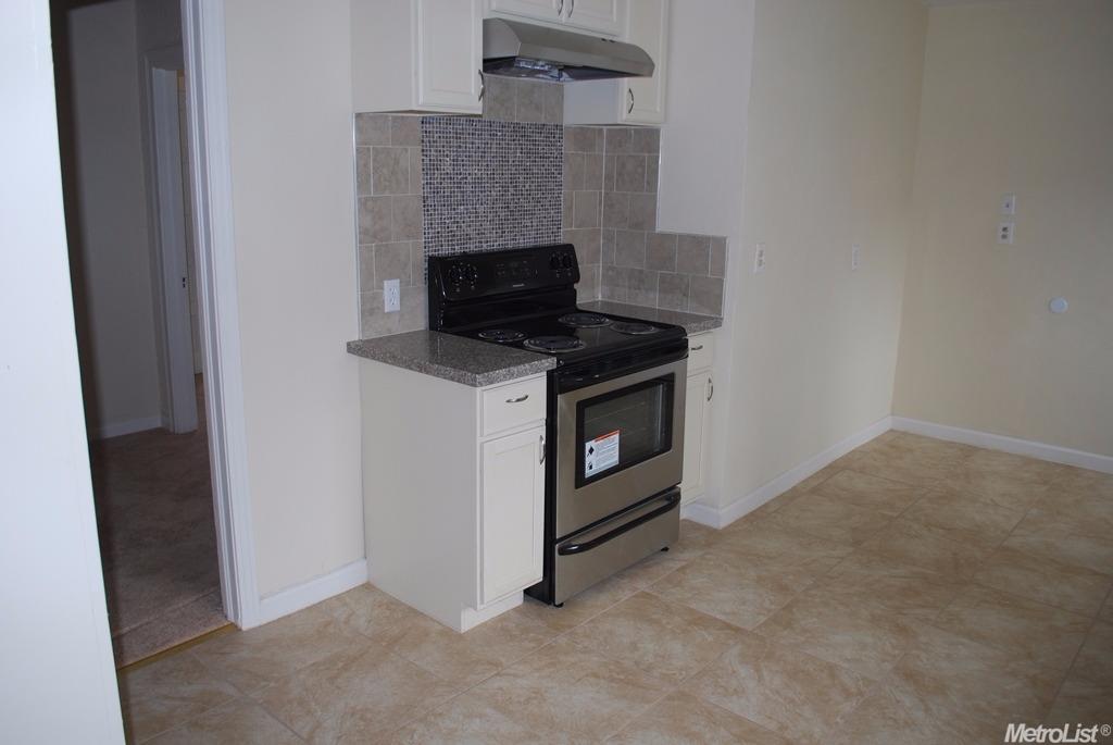 712 Tuolumne Blvd, Modesto, CA 95351 photo 11
