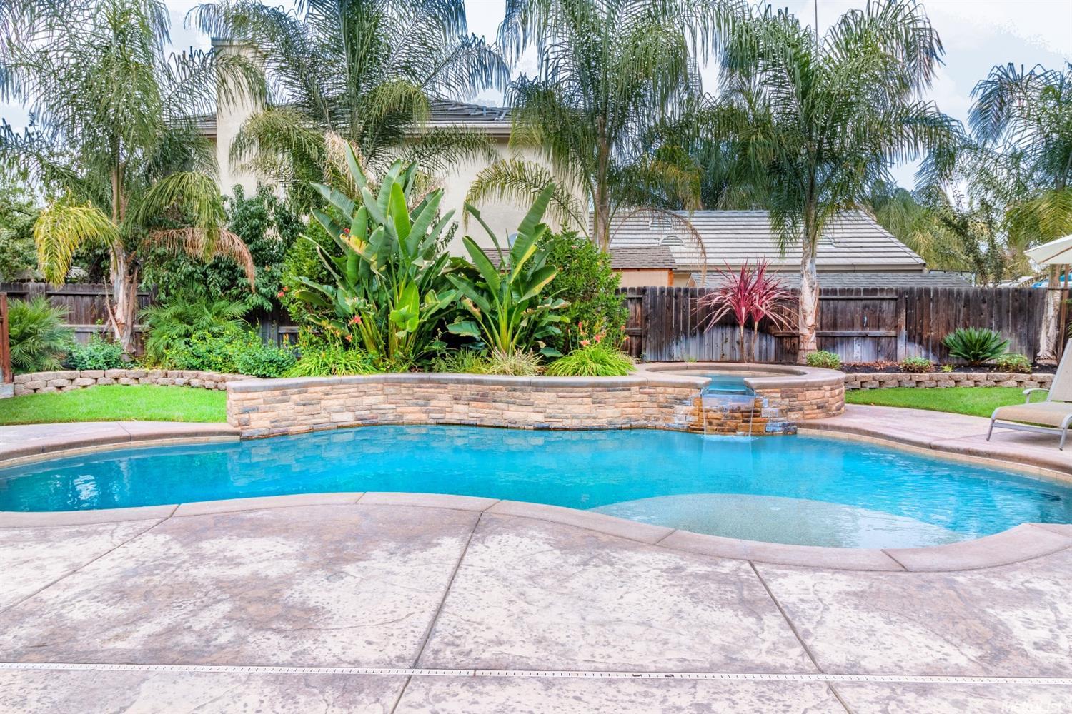 413 Ridgeview Dr, Tracy, CA 95377 photo 4
