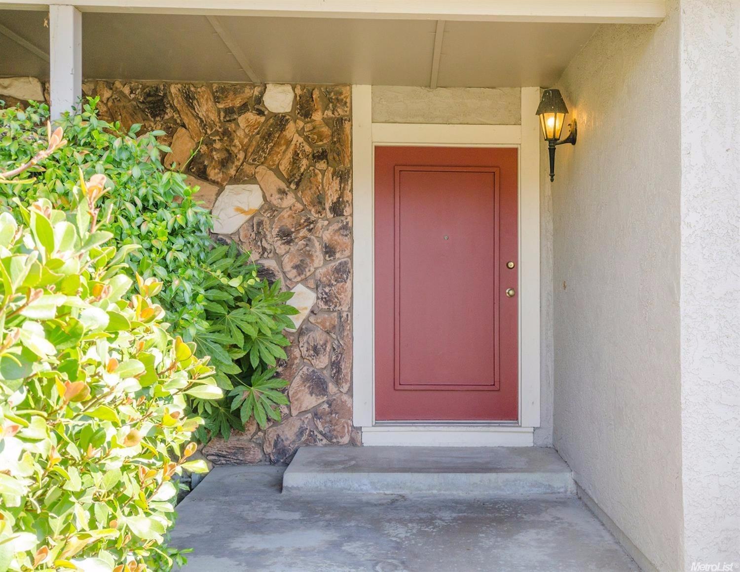 5008 Olive Oak Way, Carmichael, CA 95608 photo 2