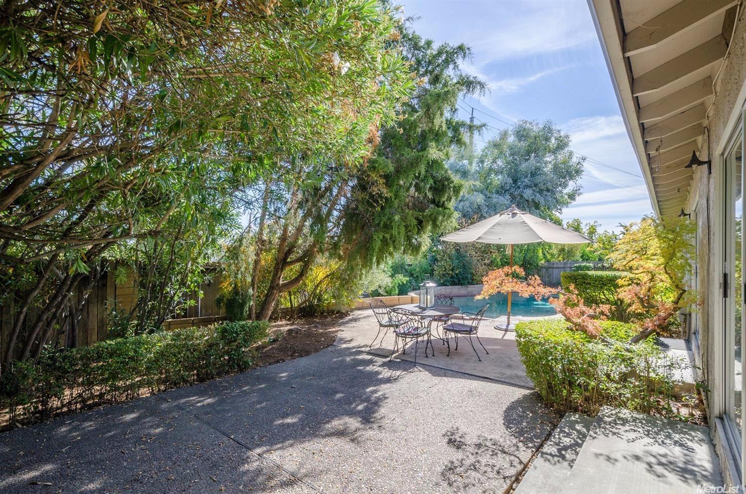 5008 Olive Oak Way, Carmichael, CA 95608 photo 17