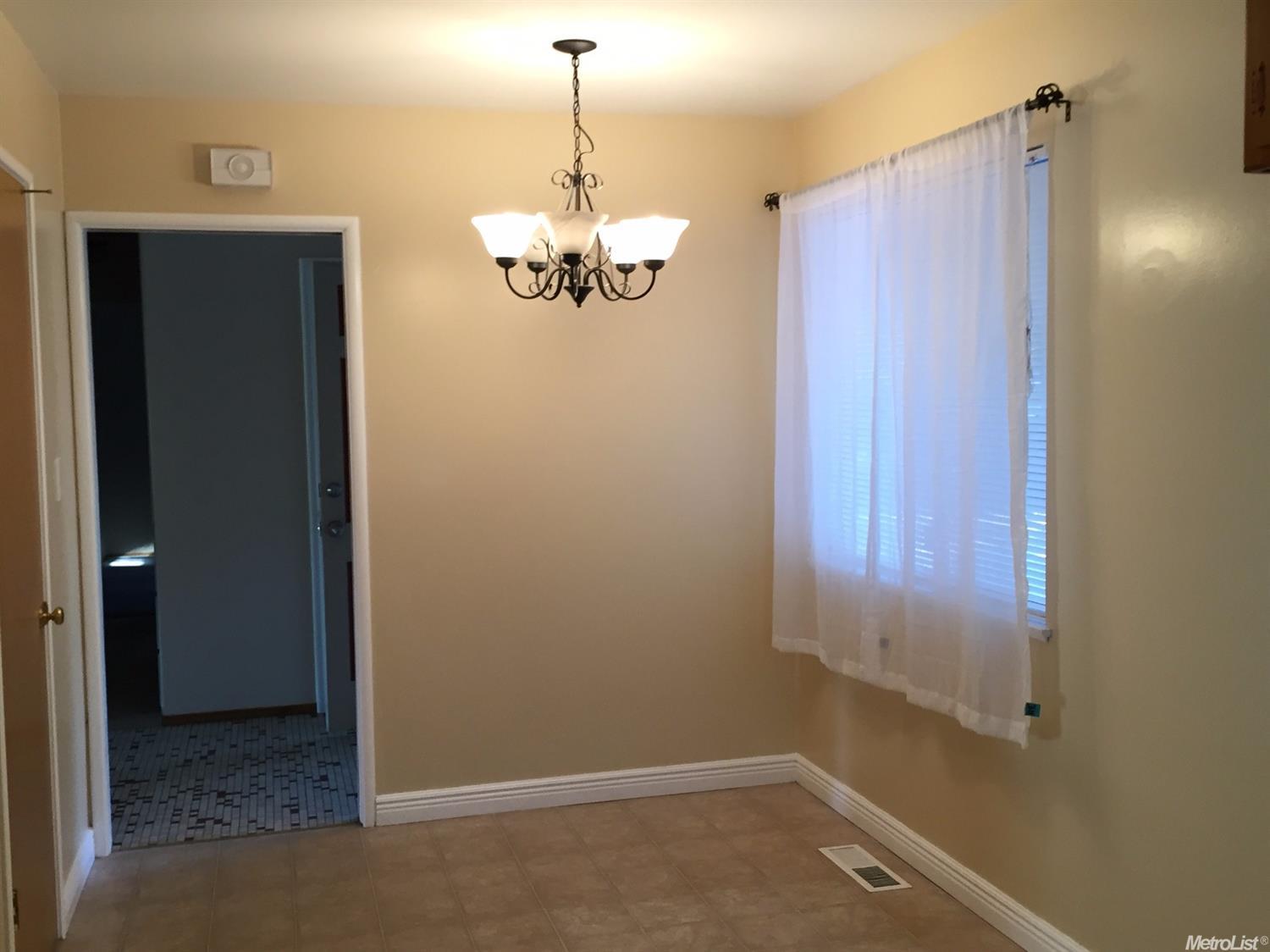 1205 Clifton Dr, Modesto, CA 95355 photo 8