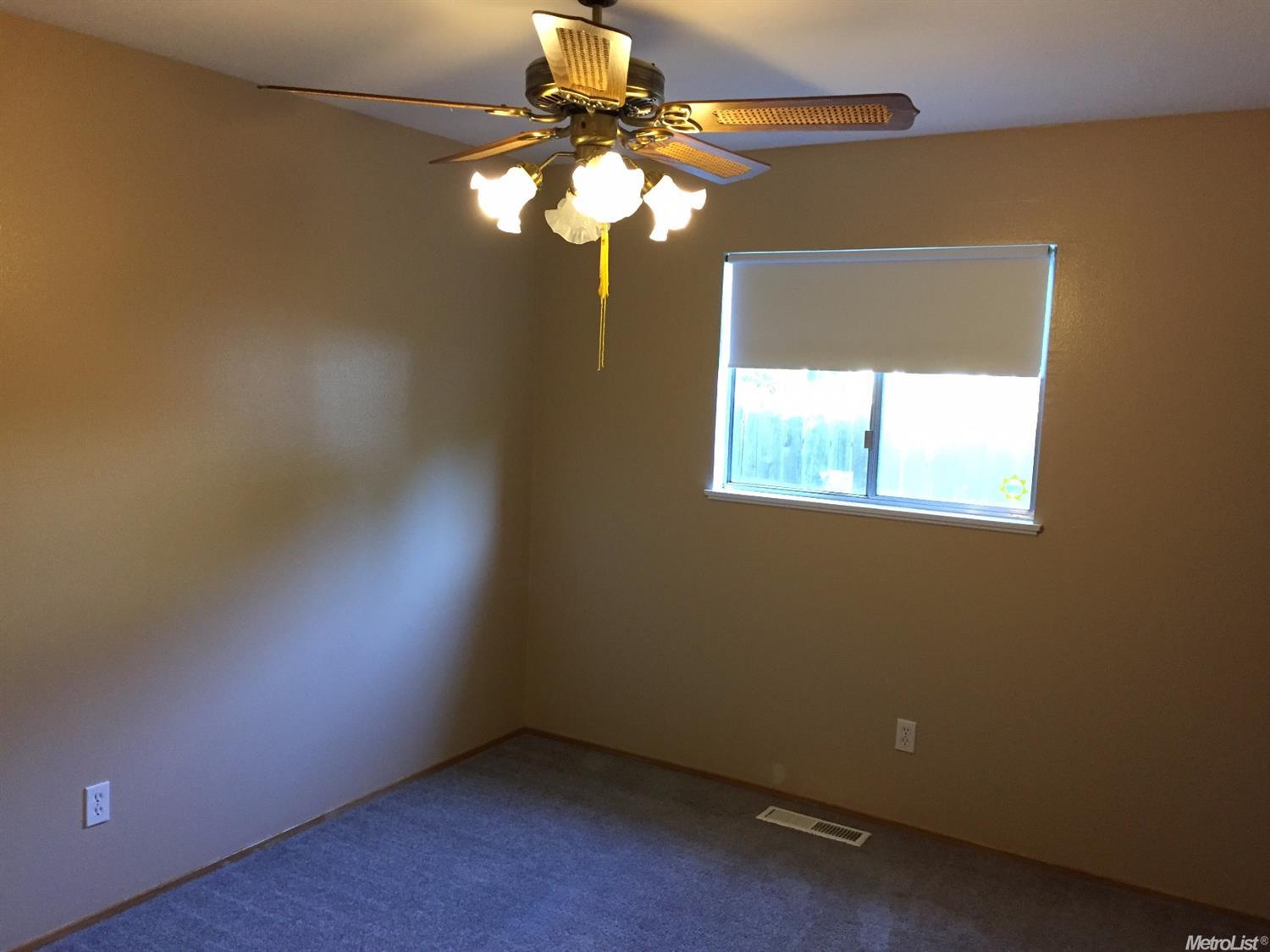 1205 Clifton Dr, Modesto, CA 95355 photo 16