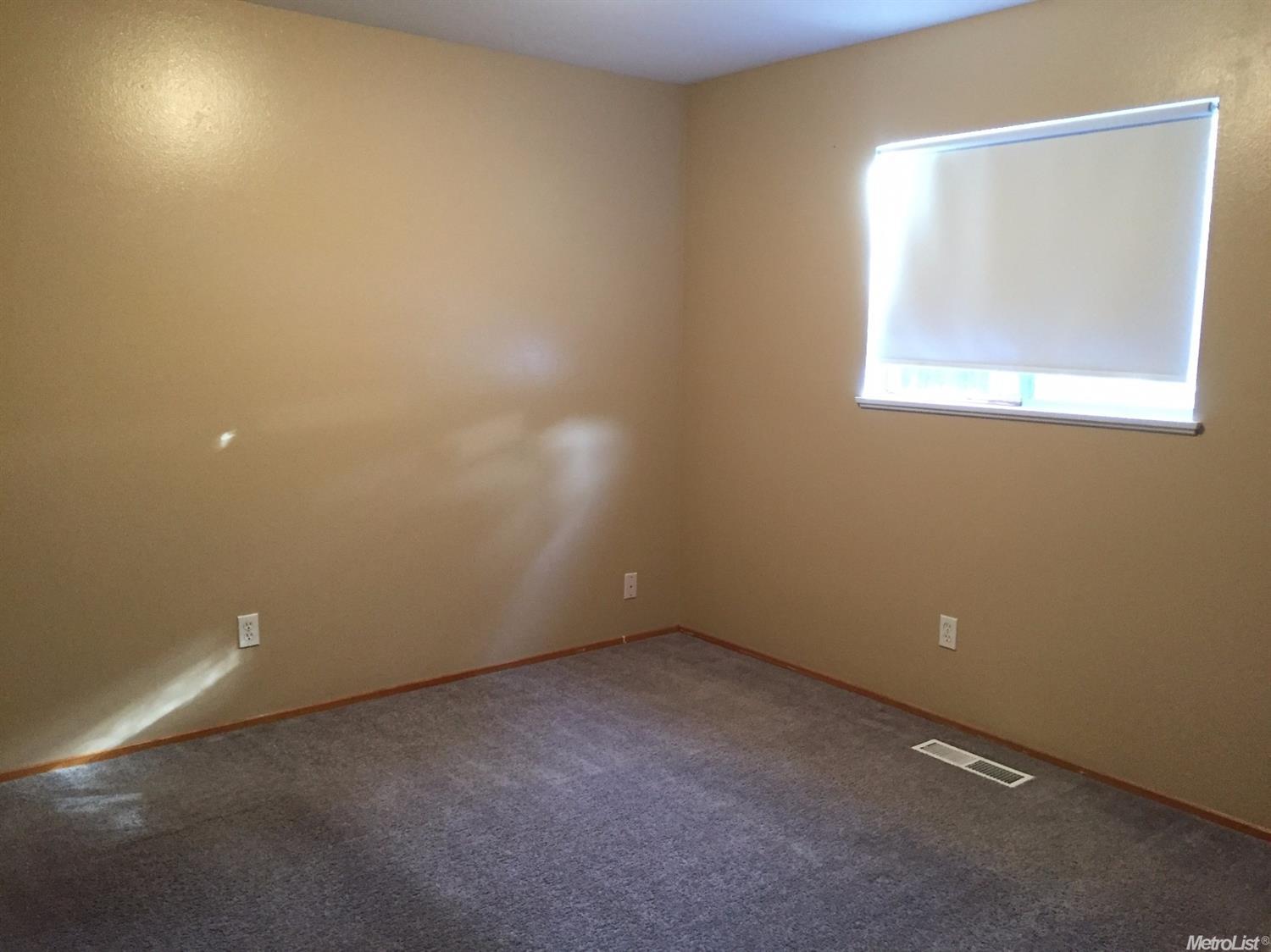 1205 Clifton Dr, Modesto, CA 95355 photo 17