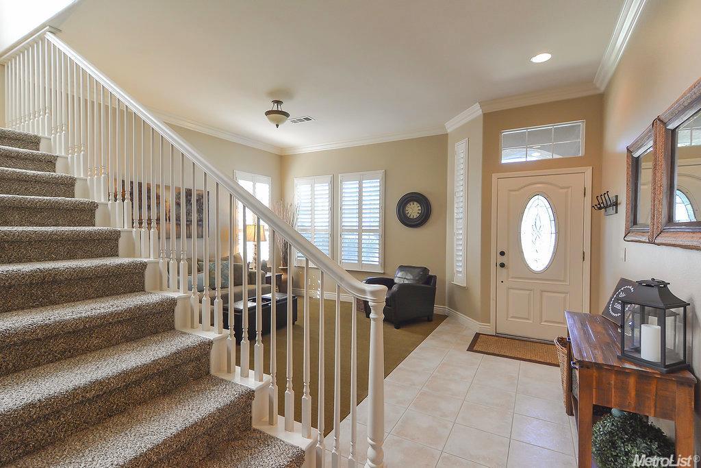 658 Clay Way, Ripon, CA 95366 photo 4