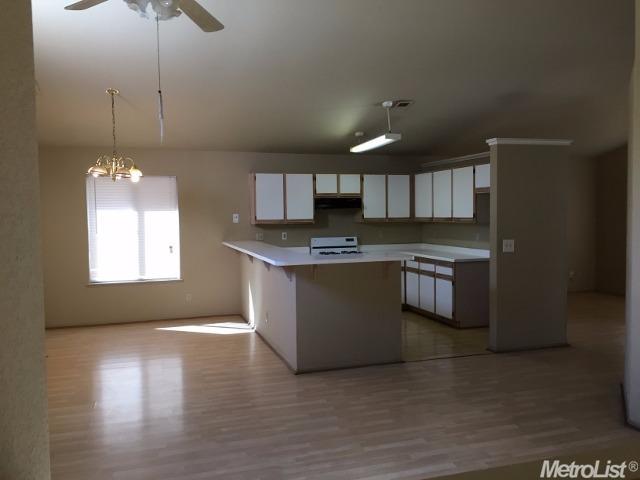1212 Beringer Ct, Modesto, CA 95358 photo 6
