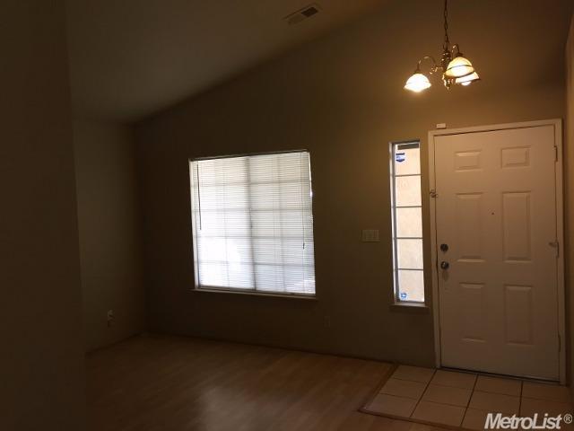 1212 Beringer Ct, Modesto, CA 95358 photo 3