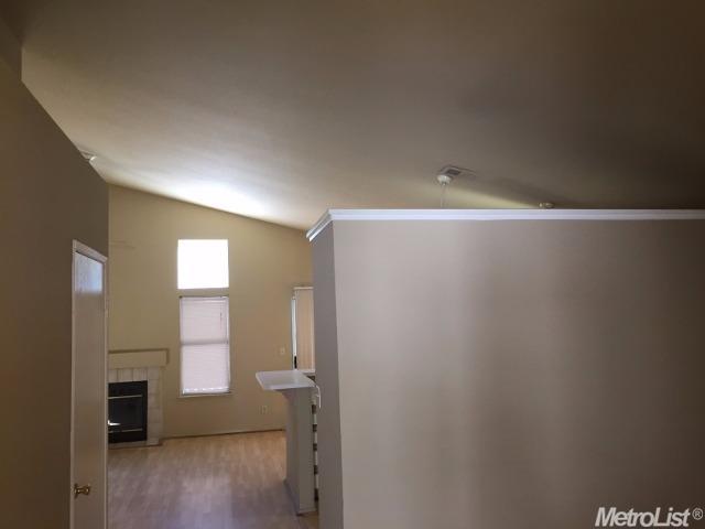 1212 Beringer Ct, Modesto, CA 95358 photo 5