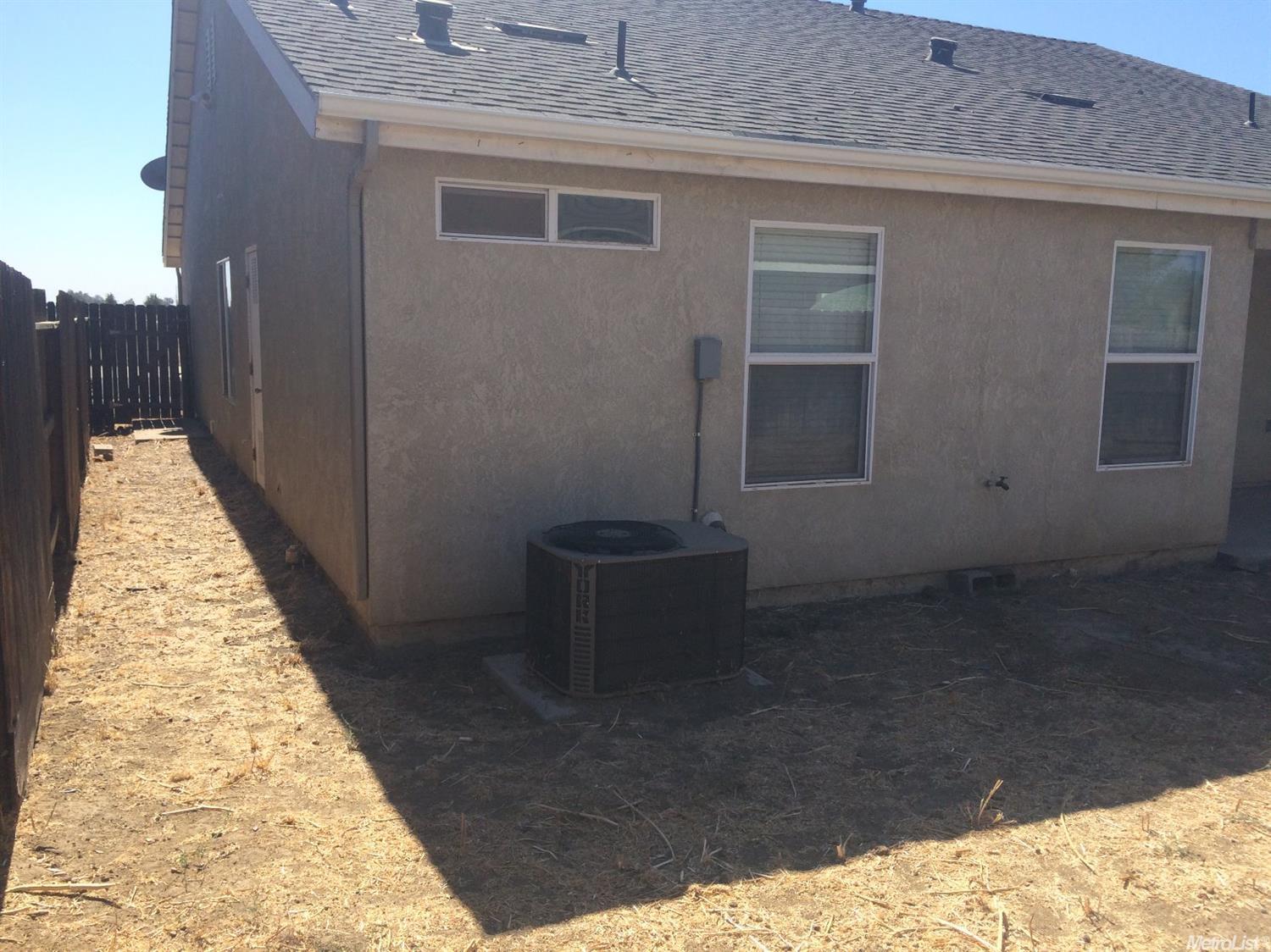 311 Rhianon Dr, Merced, CA 95341 photo 22