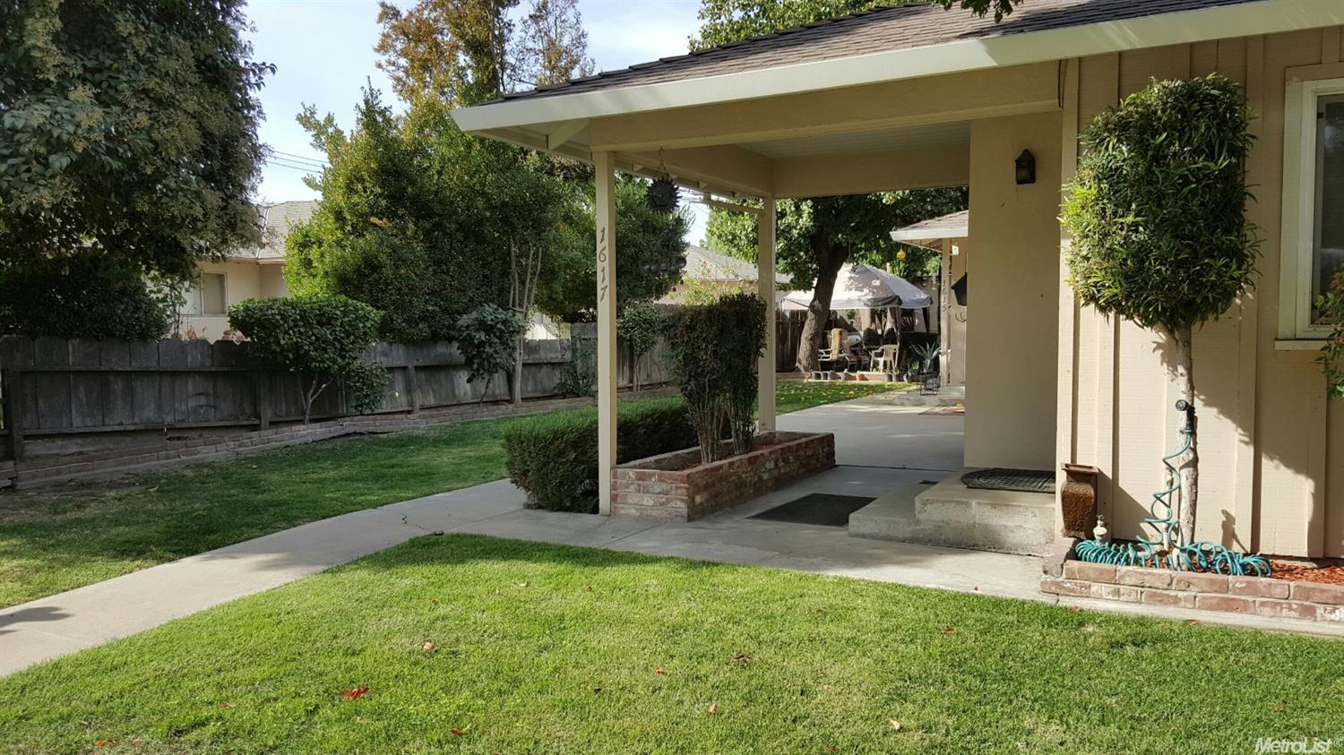 1615 Tully Rd, Modesto, CA 95350 photo 4