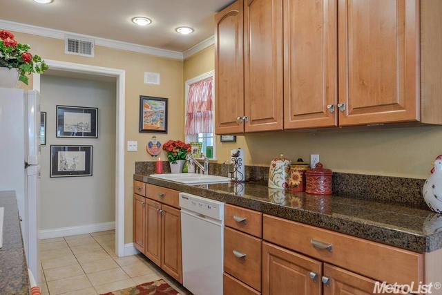 4932 Gibbons Dr, Carmichael, CA 95608 photo 5