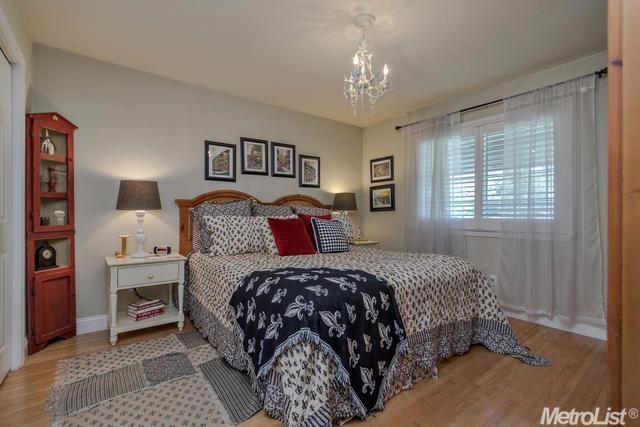 4932 Gibbons Dr, Carmichael, CA 95608 photo 12