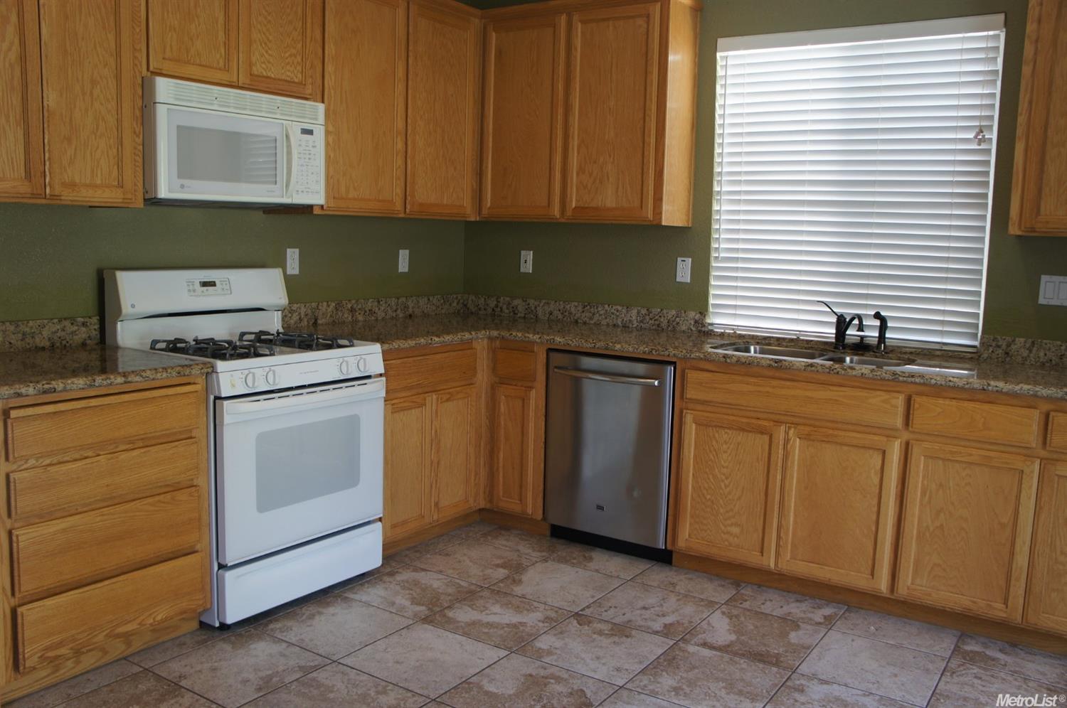 2547 Spencer Ln, Tracy, CA 95377 photo 8