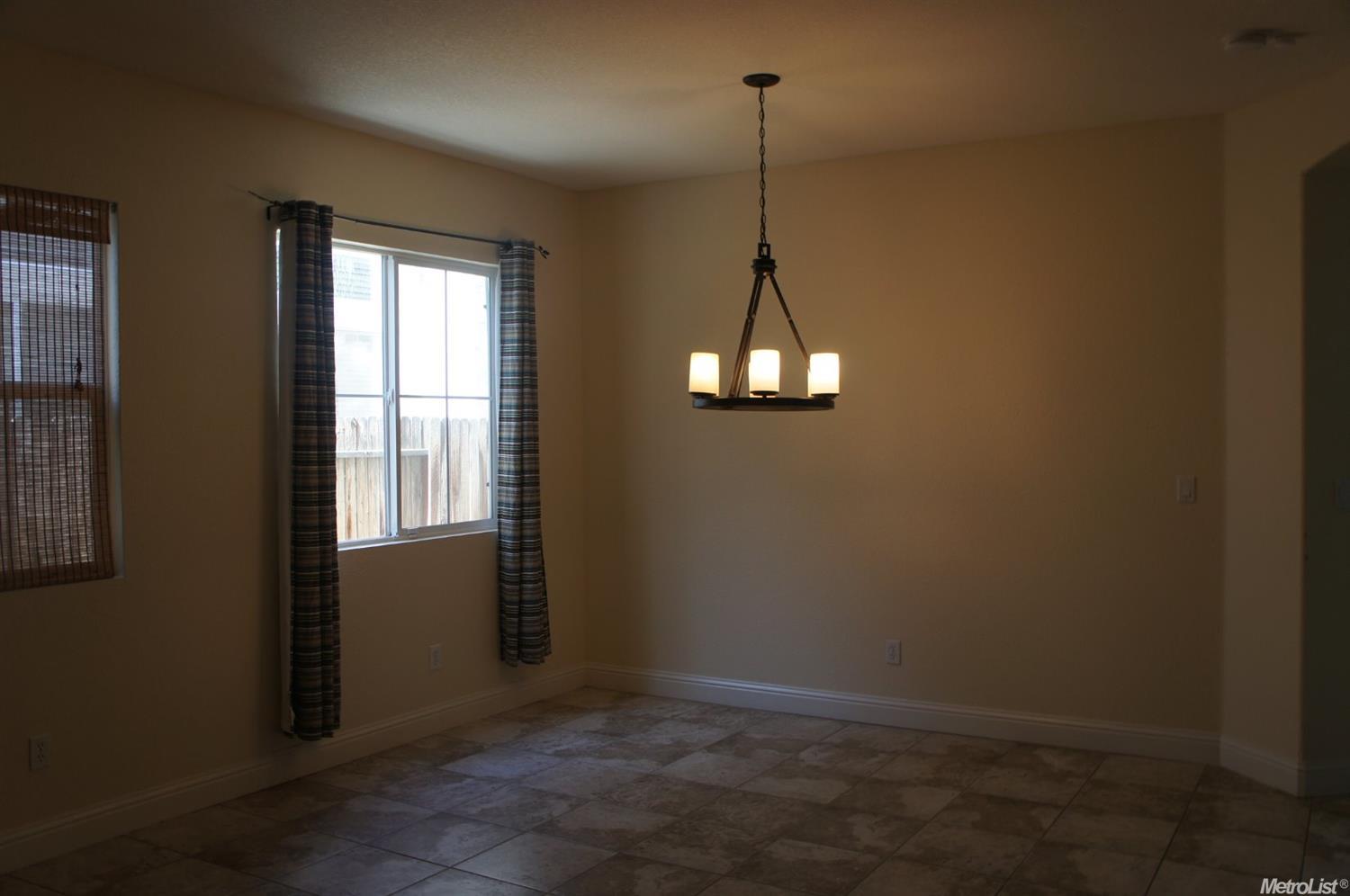 2547 Spencer Ln, Tracy, CA 95377 photo 3