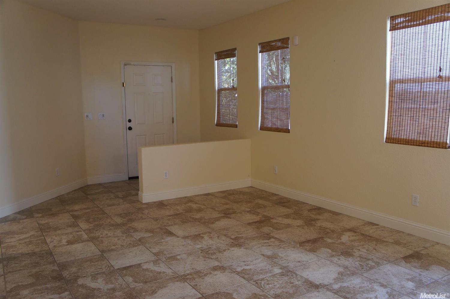 2547 Spencer Ln, Tracy, CA 95377 photo 2