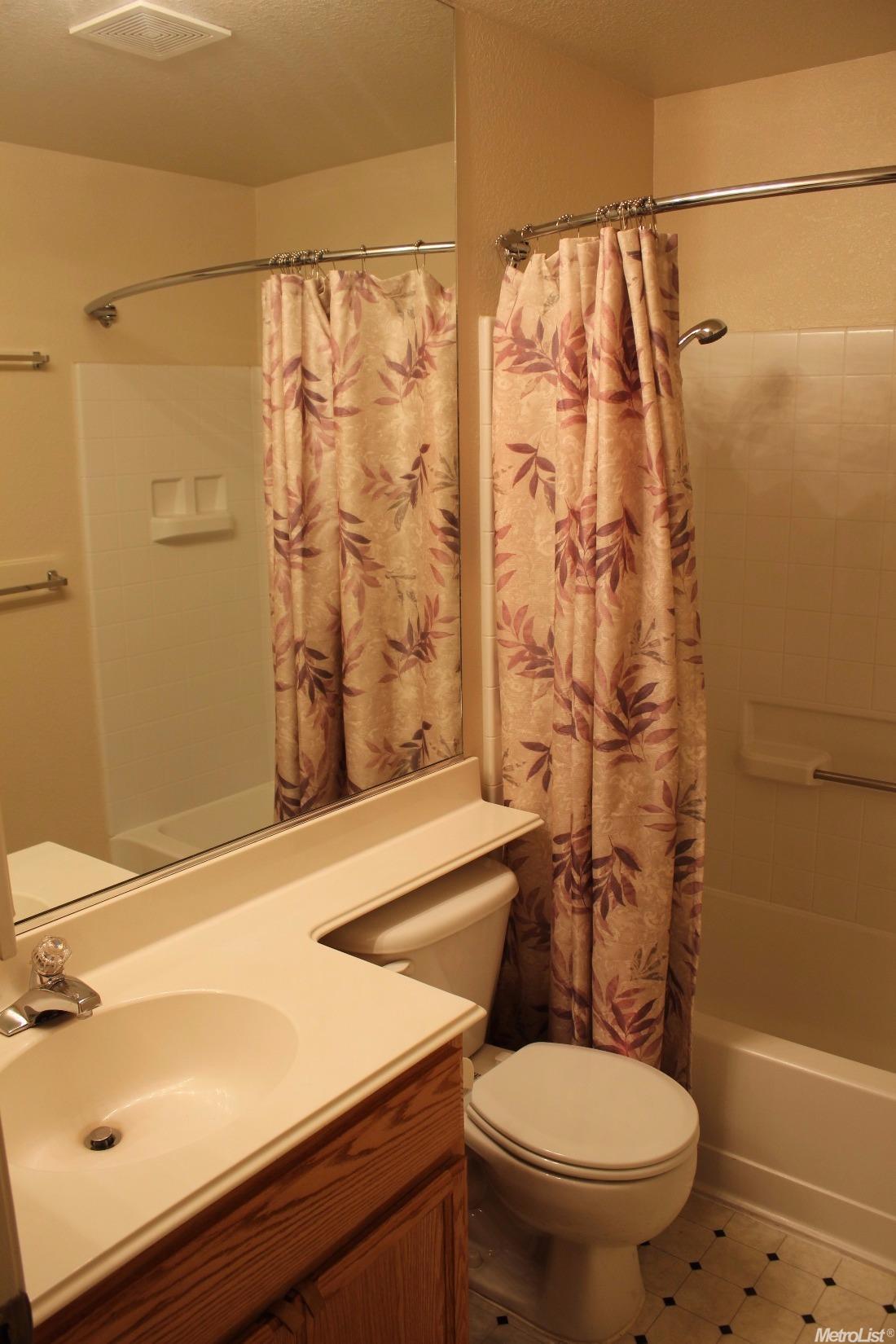 3512 Gisborne Ct, Modesto, CA 95355 photo 9