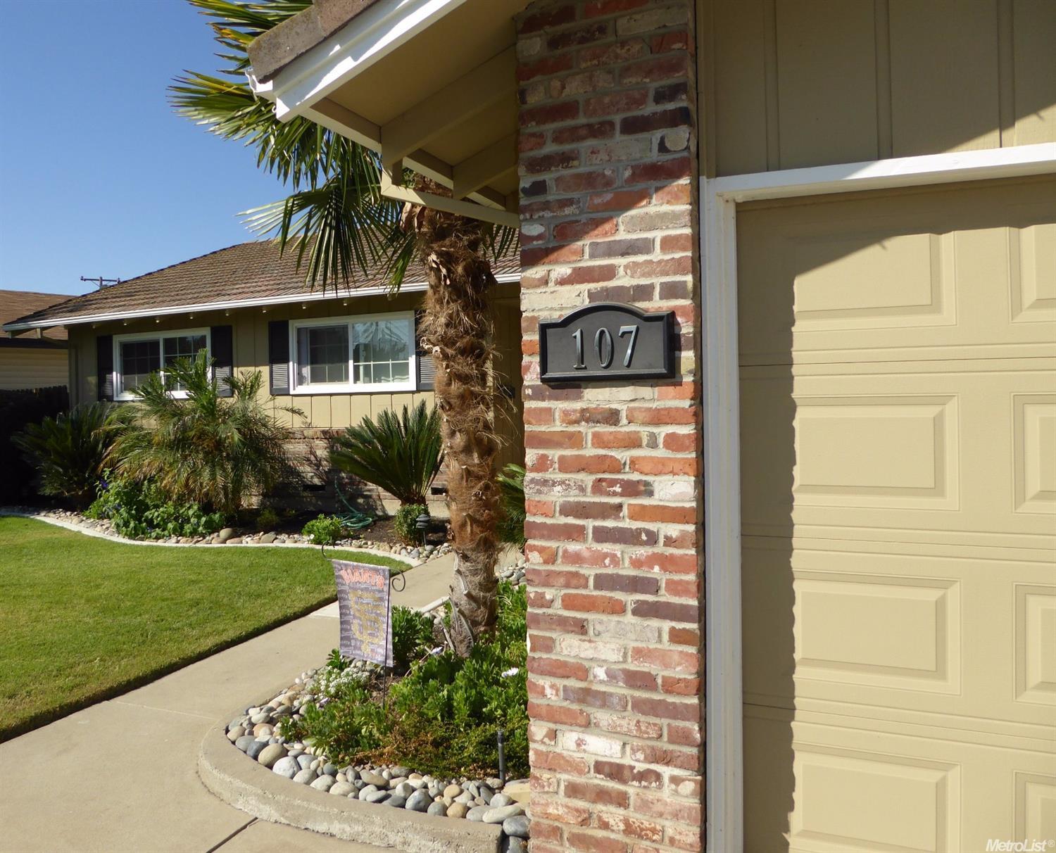 107 Benson Dr, Lodi, CA 95242 photo 3