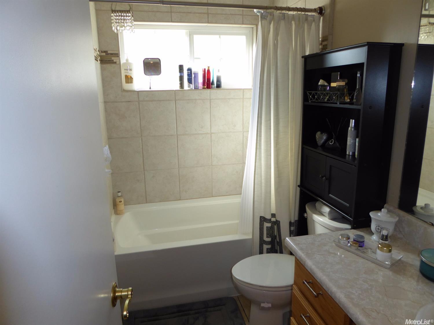 107 Benson Dr, Lodi, CA 95242 photo 15