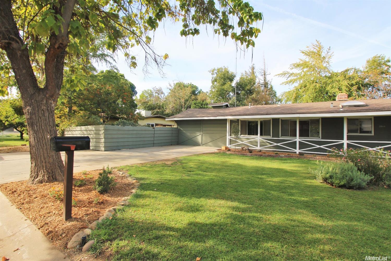 2844 Arden Ln, Merced, CA 95340 photo 3
