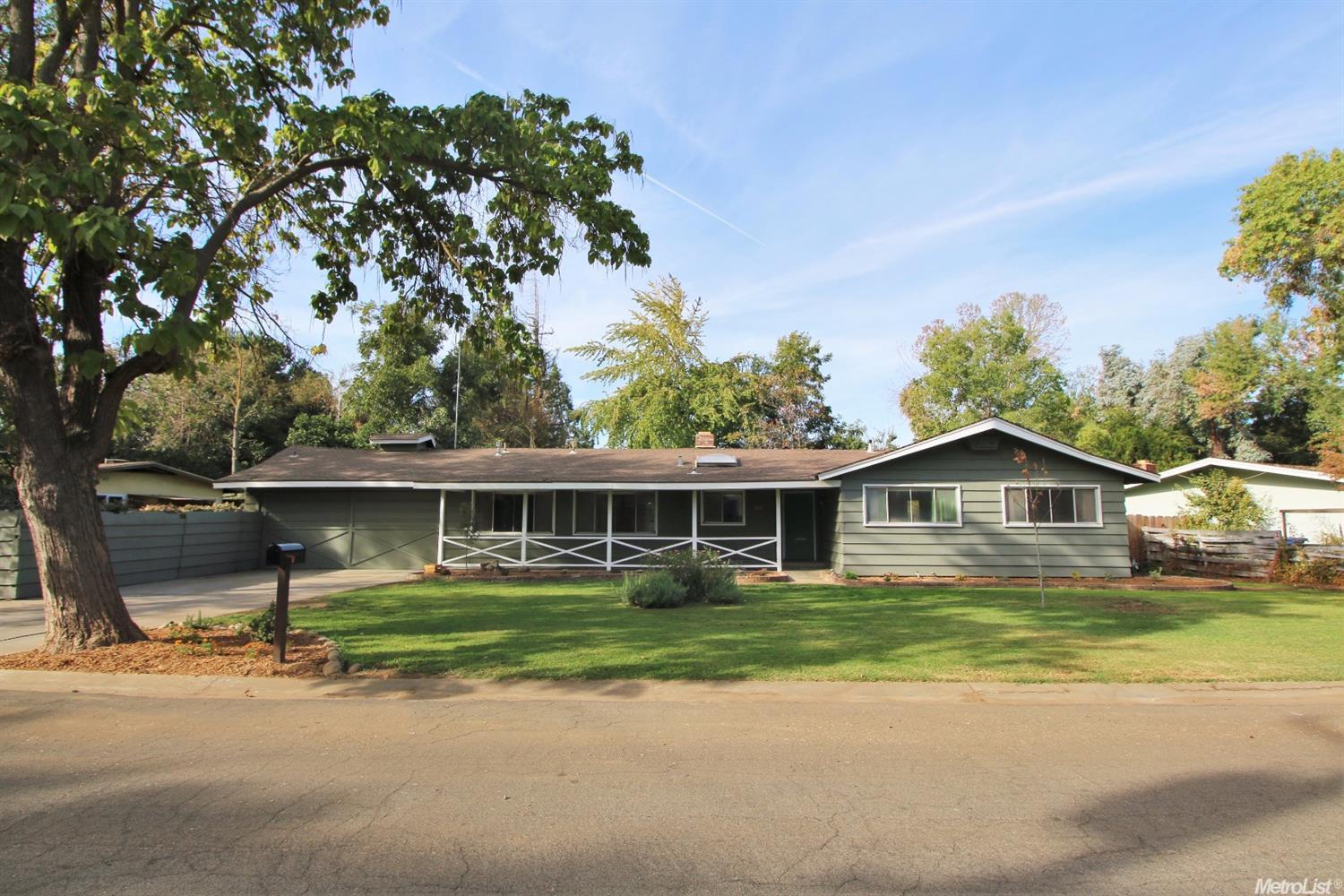2844 Arden Ln, Merced, CA 95340 photo 2