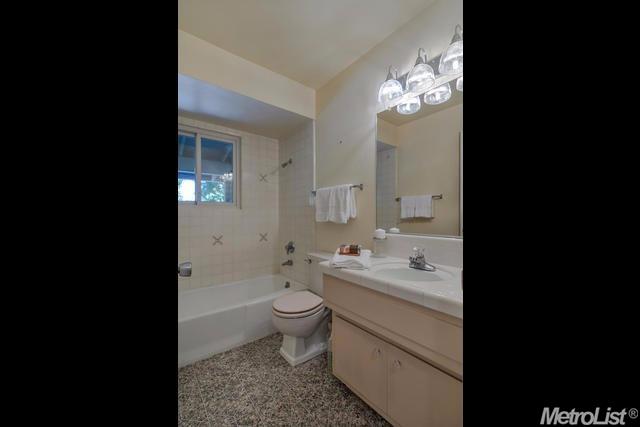 5128 Hamel St, Davis, CA 95618 photo 19