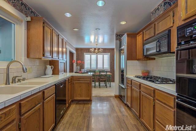 5128 Hamel St, Davis, CA 95618 photo 3