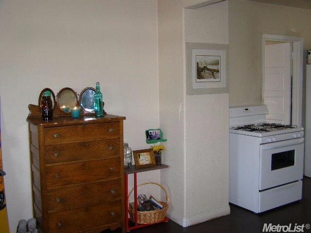 426 Forrest Ave, Lodi, CA 95240 photo 10