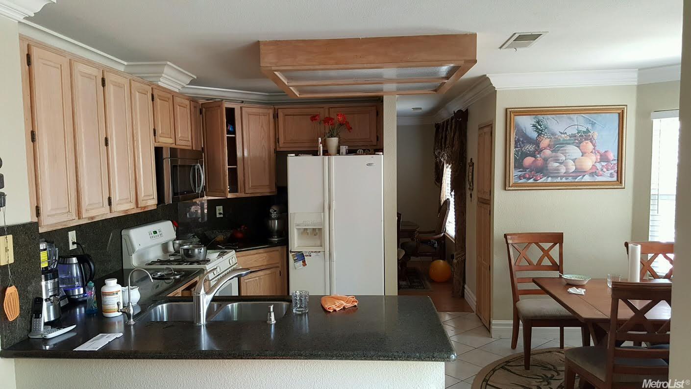 4401 Snaffle Bit Ct, Antelope, CA 95843 photo 4